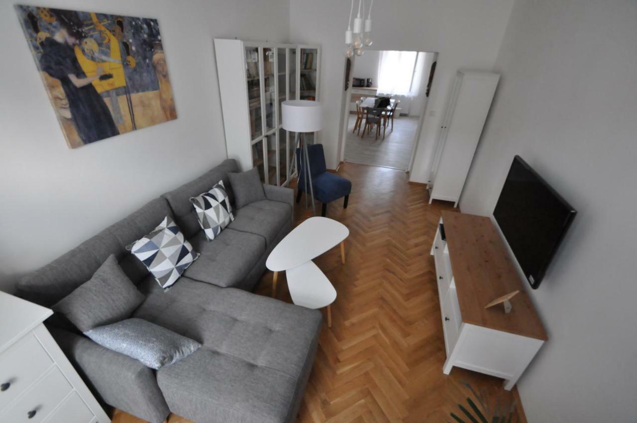 Jirina Appartments Prague Ngoại thất bức ảnh