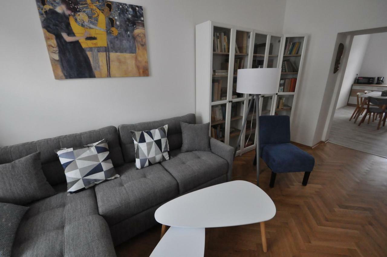 Jirina Appartments Prague Ngoại thất bức ảnh